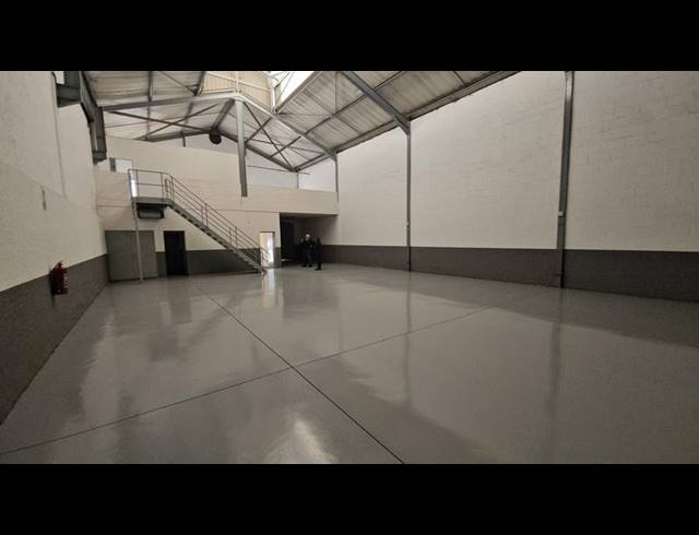 INDUSTRIAL PROPERTY TO RENT IN RANDJESPARK